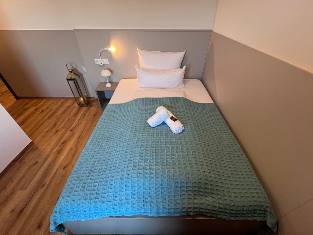 Einzelzimmer Superior Balkon - HOTEL FALKEN Hechingen