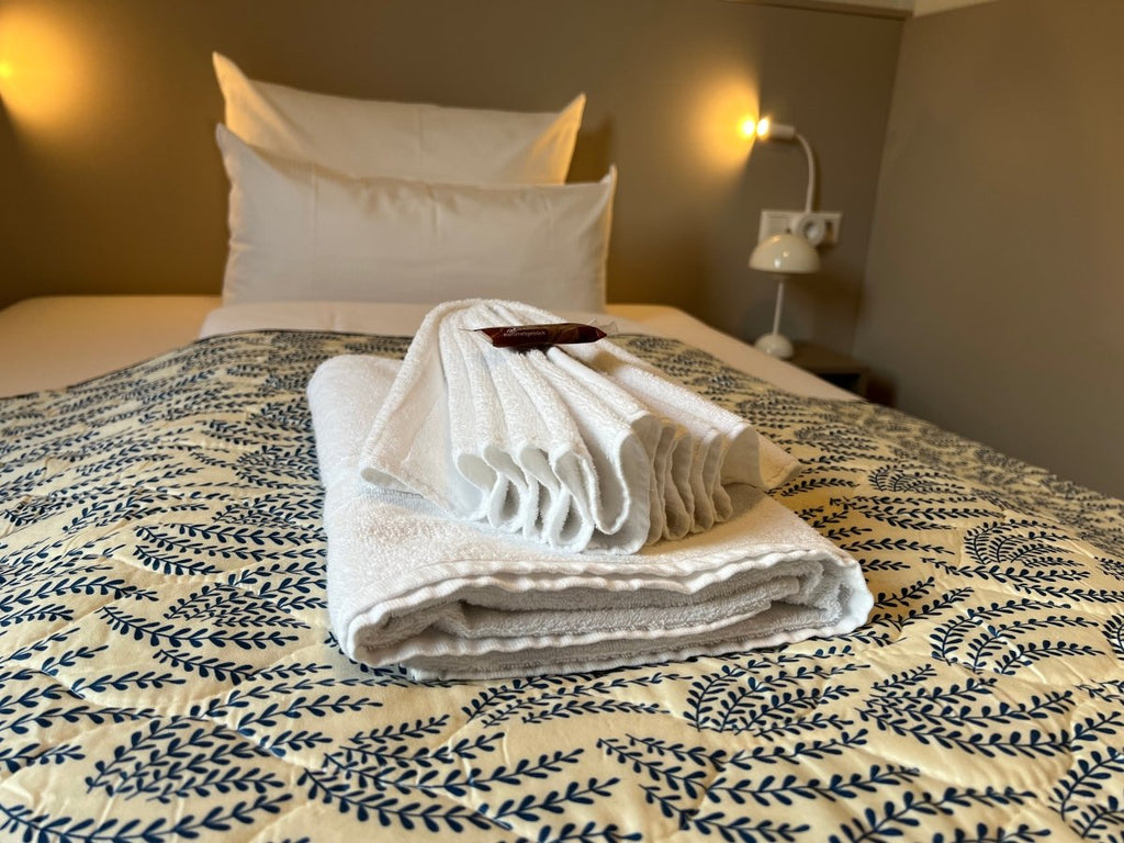 Einzelzimmer Superior Queen - Bett - HOTEL FALKEN Hechingen